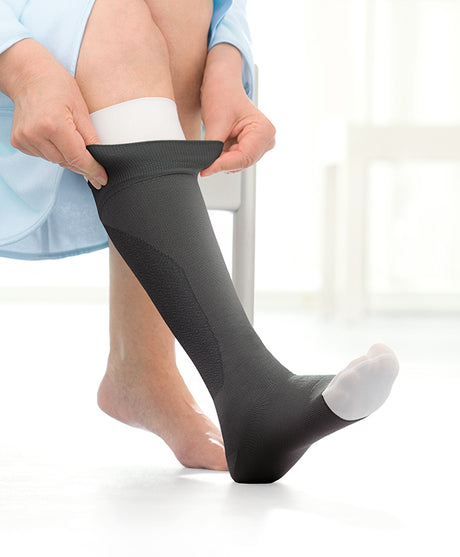 BSN 7363045 KT/1 JOBST ULCERCARE READY-TO-WEAR  XXL, NO ZIPPER, BLACK (INCL 1 STOCKING AND 2 LINERS)