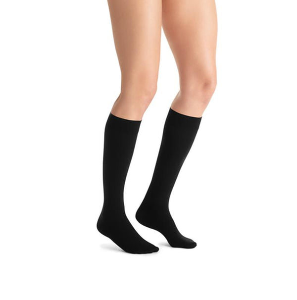 BSN 7521823 PR/1 JOBST OPAQUE WOMEN, KNEE HIGH PETITE, 20-30MMHG, MD, CLASSIC BLACK, CLOSED TOE